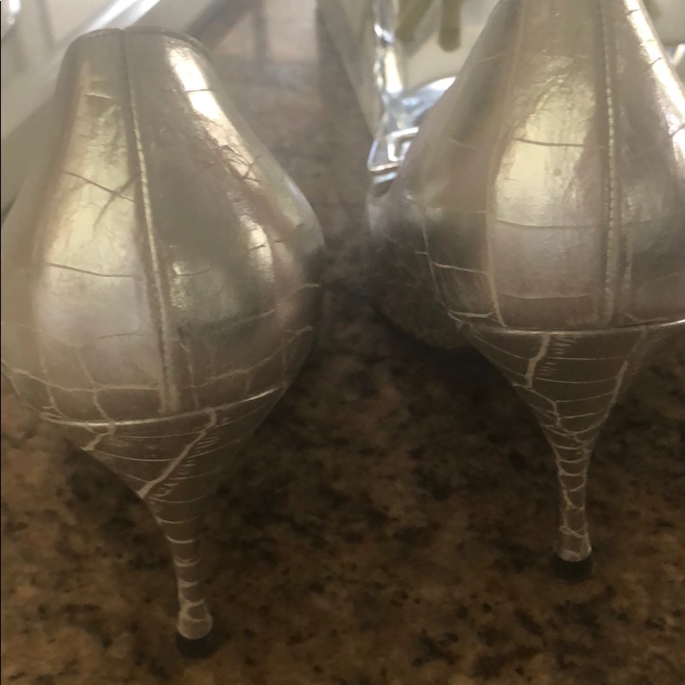 Celine Fauc croc 🐊 silver pumps - Picture 7 of 10
